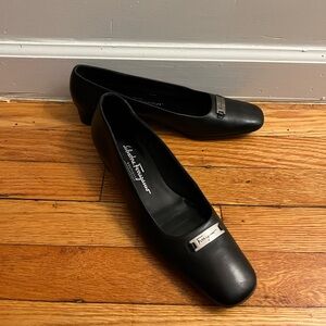 Vintage Ferragamo Ballet Pumps
